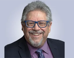 Russ Molot is an Ottawa-based senior lawyer recognized for strategic legal analysis and courtroom advocacy.